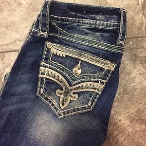 TRADED ROCK REVIVAL ANKLE SKINNY 25