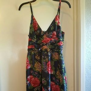 Super cute floral sundress