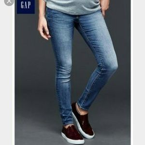 Gap 1969 Stretch Maternity Jeans