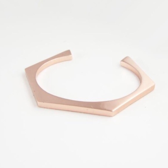 ☆ Rose Gold Quinn Cuff Bracelet - Picture 2 of 4
