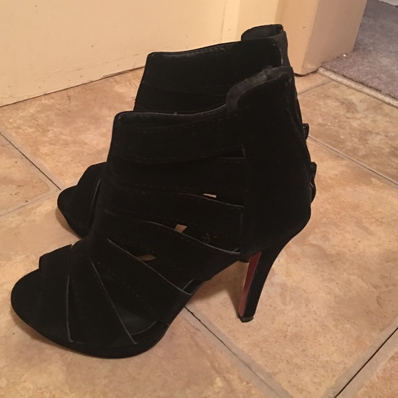 Black strappy heels