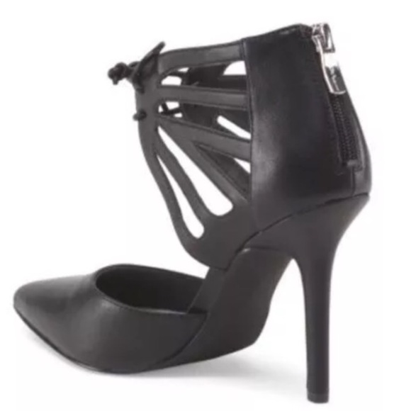 NWT BCBG Black Lace Up Leather Pumps - Picture 2 of 4