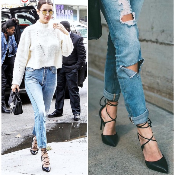 NWT BCBG Black Lace Up Leather Pumps - Picture 3 of 4