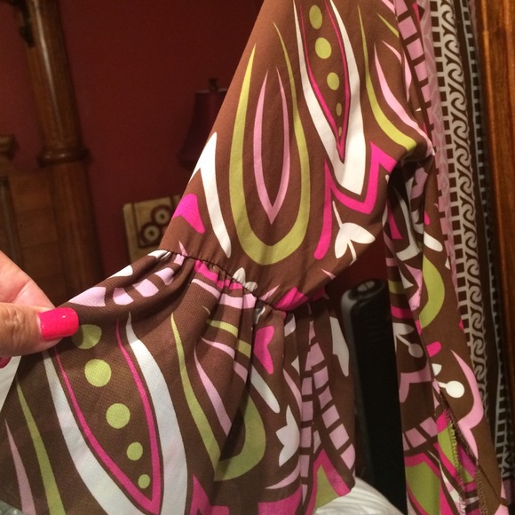 Beautiful blouse, soft to the touch - Picture 2 of 3