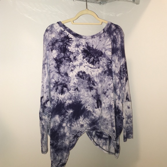 Pikos style oversized tie dye shirt