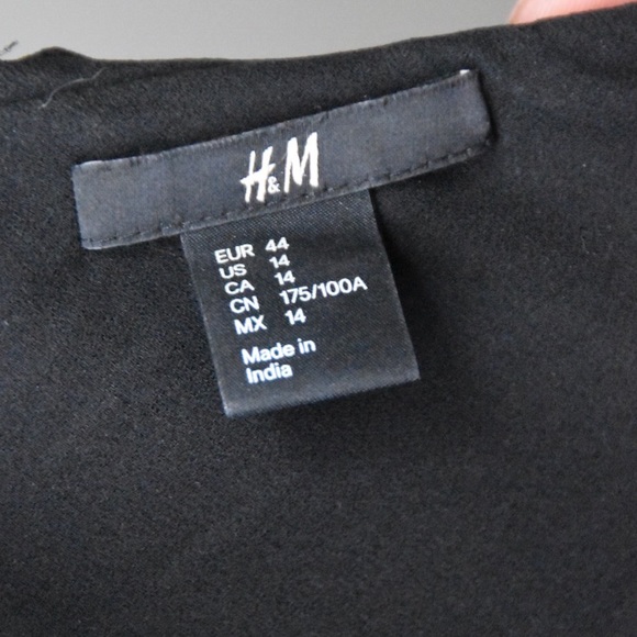 H&M Black Ruffled Dress - Picture 3 of 4