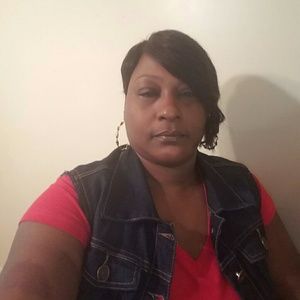 Meet your Posher, Teresa