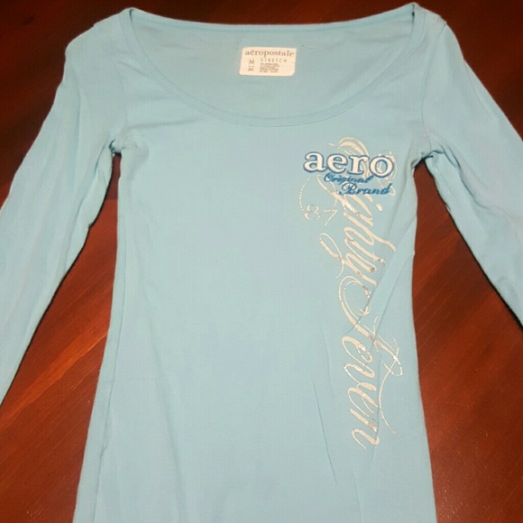 Aeropostale long-sleeved shirt