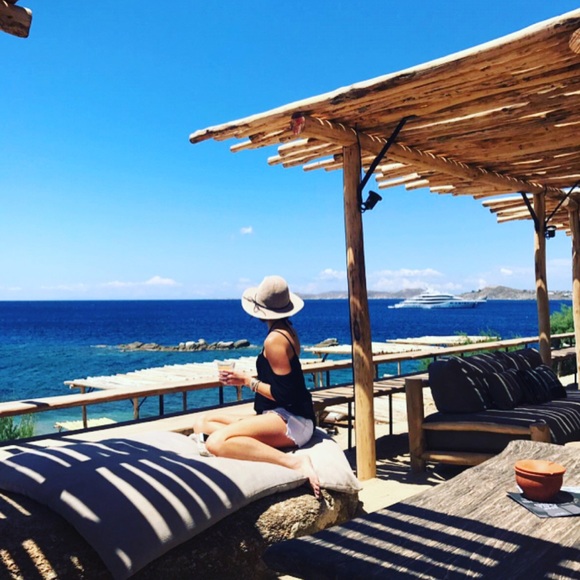 HOST PICK! Soft Sexy Off Cold-Shoulder Strappy T - Picture 7 of 7