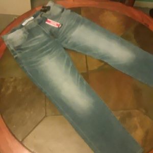 Men light colored jeans