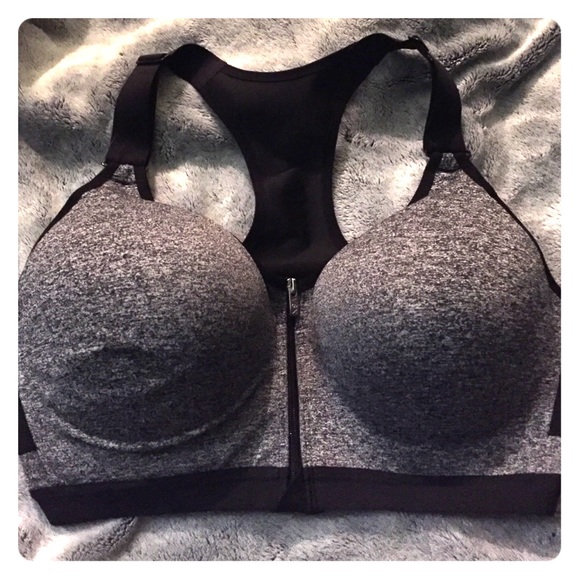 VS sports bra