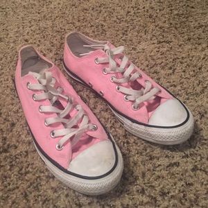 Pink converse size 7