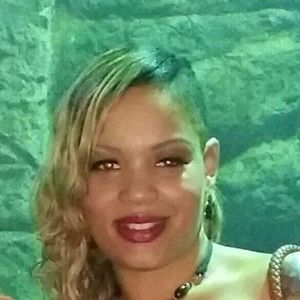 Meet your Posher, Phoenix