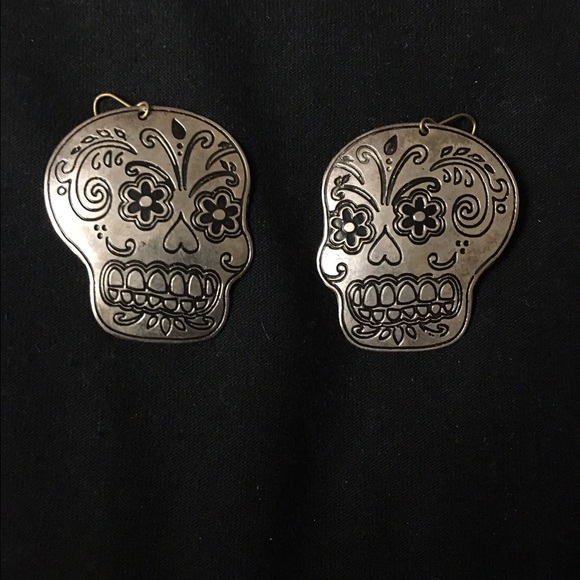 Silver sugar skull earrings