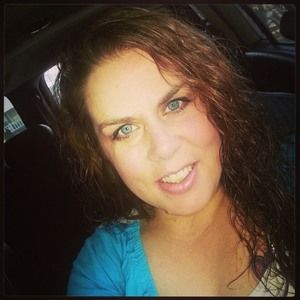 Meet your Posher, Hillary