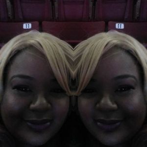 Meet your Posher, Valeria