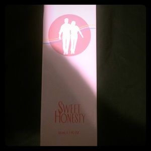 Sweet honesty perfume