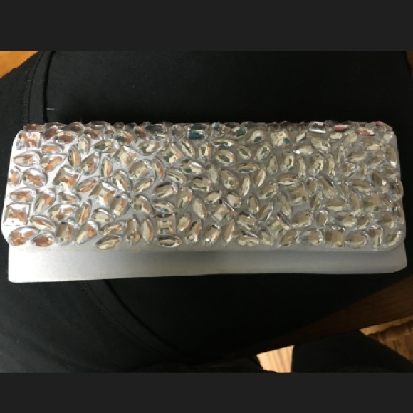 Silver clutch
