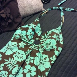 🎈JUST IN🎈 Covington 1-piece bathing suit-Size 16