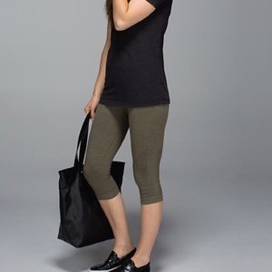 Lululemon In The Flow Crop II