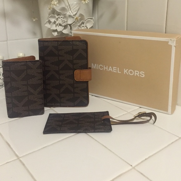 Michael Kors leather travel kit