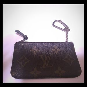 Louis Vuitton coin/card purse with keychain