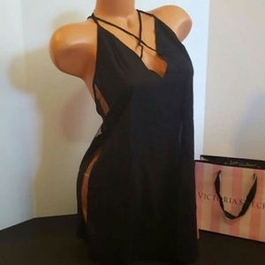 FLASH SALE VS Lingerie.