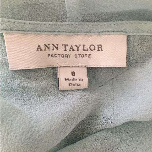 Ann Taylor Blue Sheer Button Down Tank Top - Picture 4 of 5