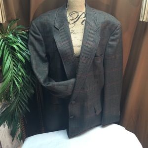 Hart Schaffner & Marx plaid men's sports coat. Hart Schaffner & Marx plaid men's sports coat.