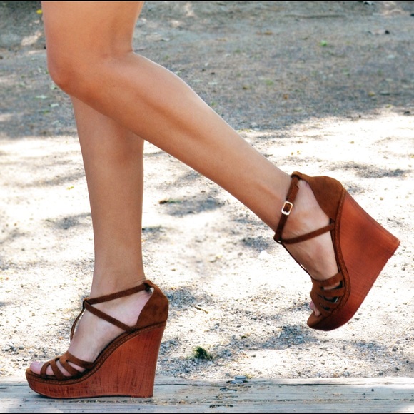 SALE Open Toe Tan Wooden Wedge Ankle Strap Wedges - Picture 1 of 6