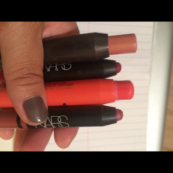 Lipstick bundle - Picture 3 of 3