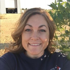 Meet your Posher, Corinne