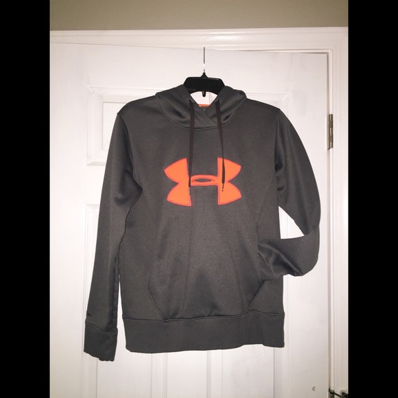 Under Armour hoodie! Like new!