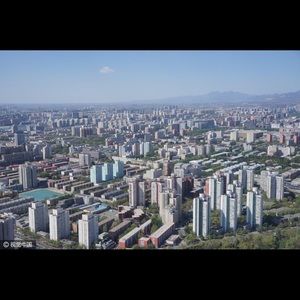 Meet your Posher, Qunna