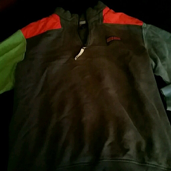 Vineyard Vines party shep shirt