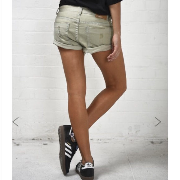 🔴Sold🔴One Teaspoon Bone Bandits - Picture 3 of 4