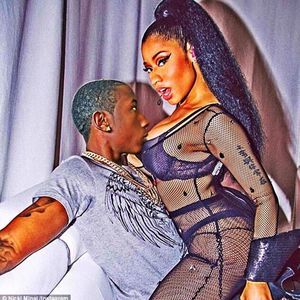 Meet your Posher, Johnathan