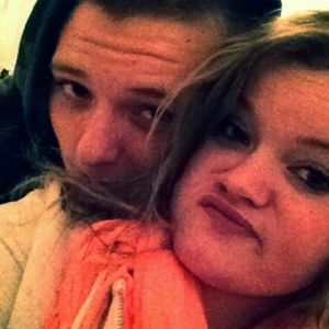 Meet your Posher, Cierra