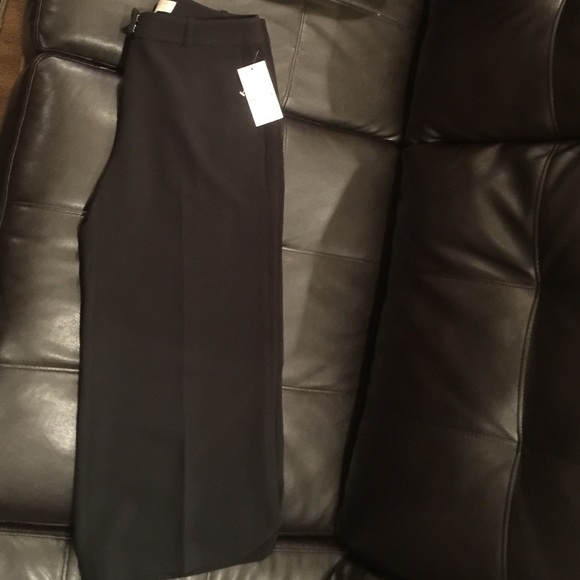 MICHAEL KORS DRESS Pants -Below the Knee-Size 4 - Picture 2 of 3