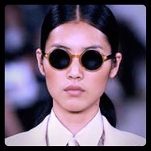 Black Round Oversized Sunglasses