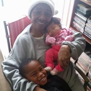 Meet your Posher, Angela