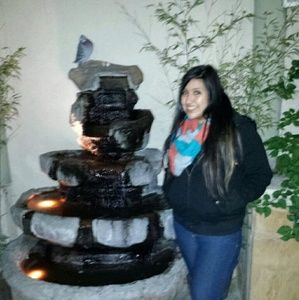 Meet your Posher, Delfina