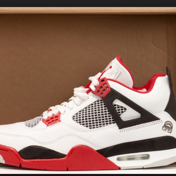 jordan retro 4 size 9