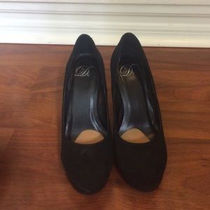 Black velvet heels