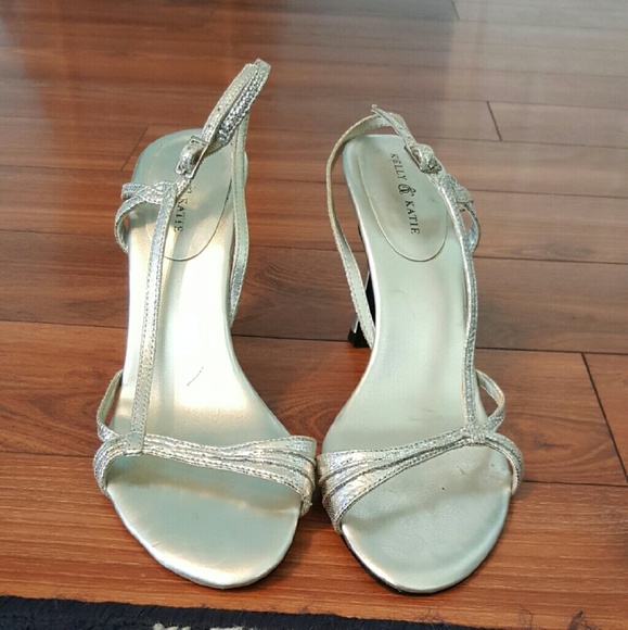 Kelly & Katie kitten heels
