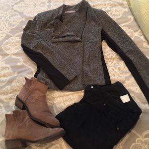 Gorgeous tweed breakaway blazer