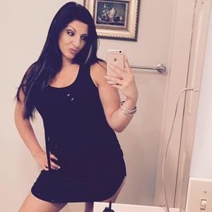 Meet your Posher, Anna'marie