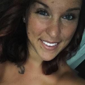 Meet your Posher, Katelyn