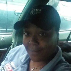 Meet your Posher, Sharonda