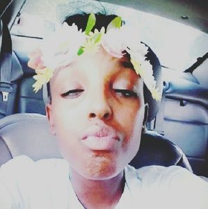 Meet your Posher, Najee